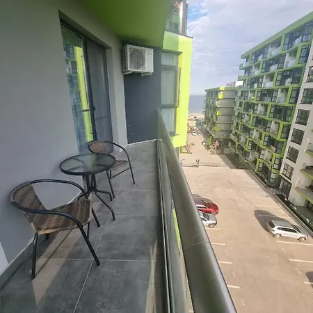 Apartment Azra By Alezzi Beach Resort *
